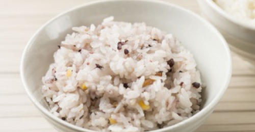 職員食堂の利用が可能