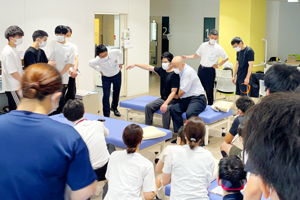 外部講師招聘研修